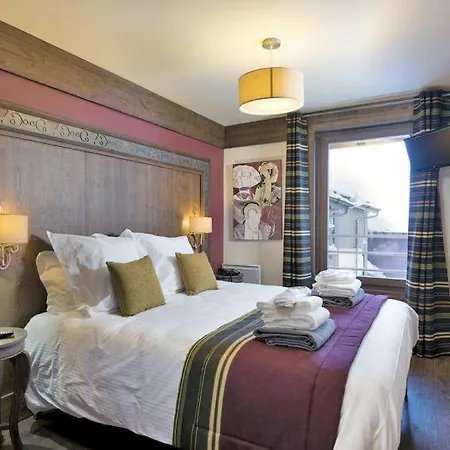 Sleeps 4 Pool Wifi *