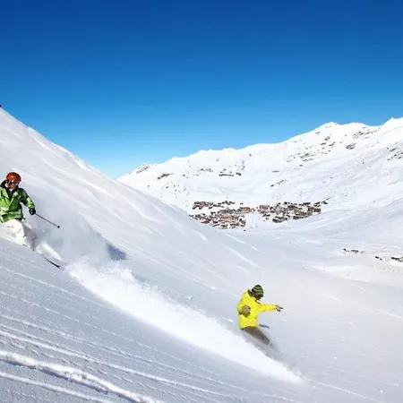Sleeps 4 Pool Wifi Lägenhet Val Thorens